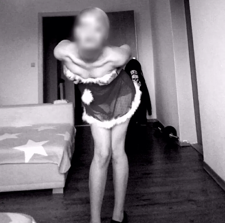 Celine, 29