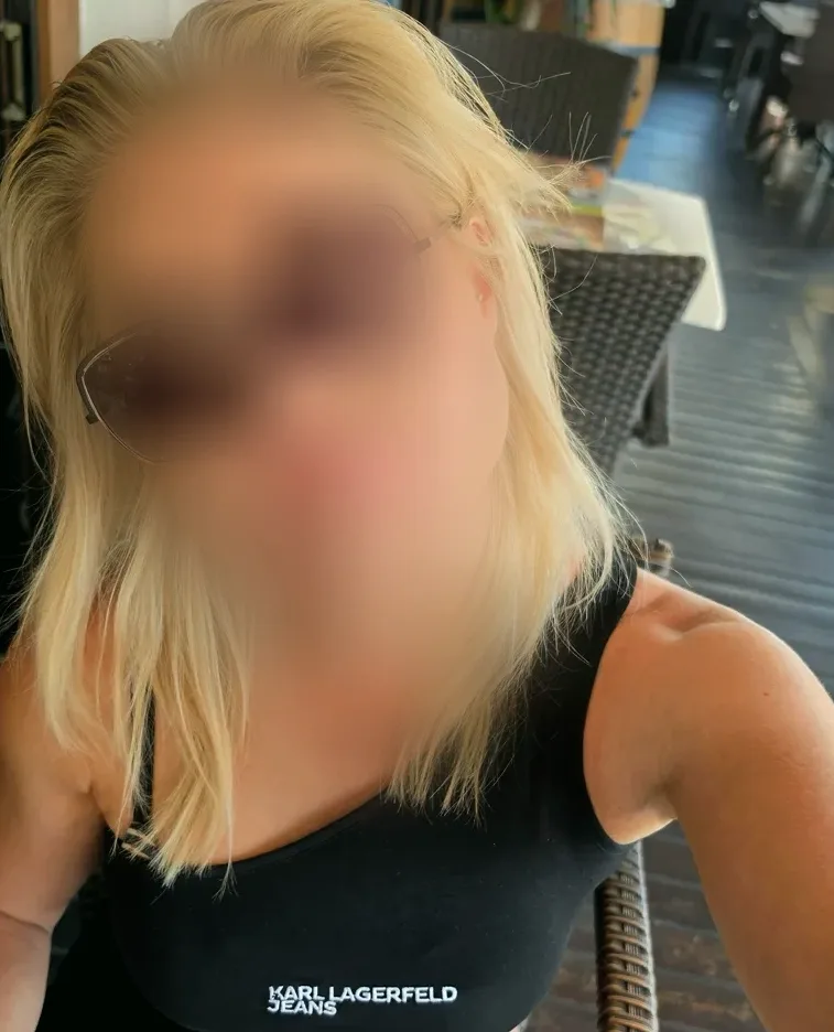 Lisa, 36